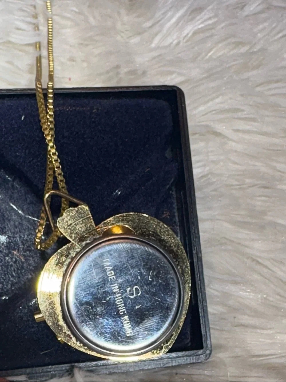 Vintage Gold Heart Pendant Necklace - Quartz Accent